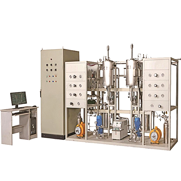 汽车起重机仿真机（四屏沉浸式+VR）_汽车起重机VR操作模拟系统_公司(图1)