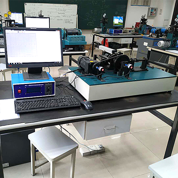 挖掘机全车电器实训台,挖掘机全车电器实训设备,挖掘机全车电器实训装置(图1)